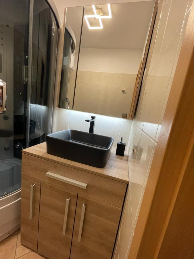Apartments Salvore Crveni Vrh Eksteriør bilde