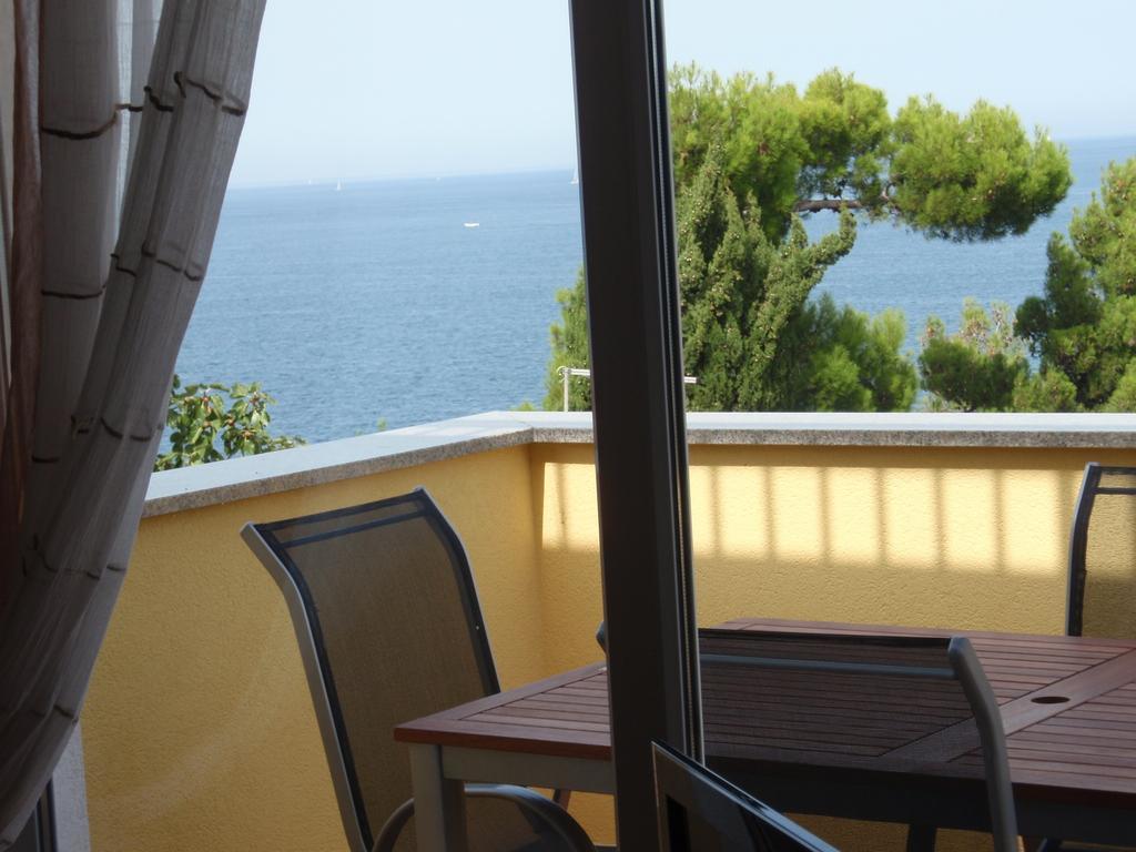 Apartments Salvore Crveni Vrh Rom bilde